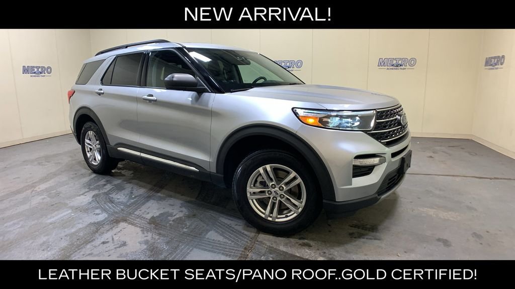 2022 Ford Explorer XLT 4WD's photo