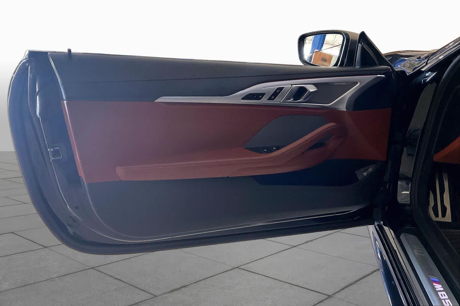 Used 2022 Carbon Black Metallic BMW M850i xDrive image 19