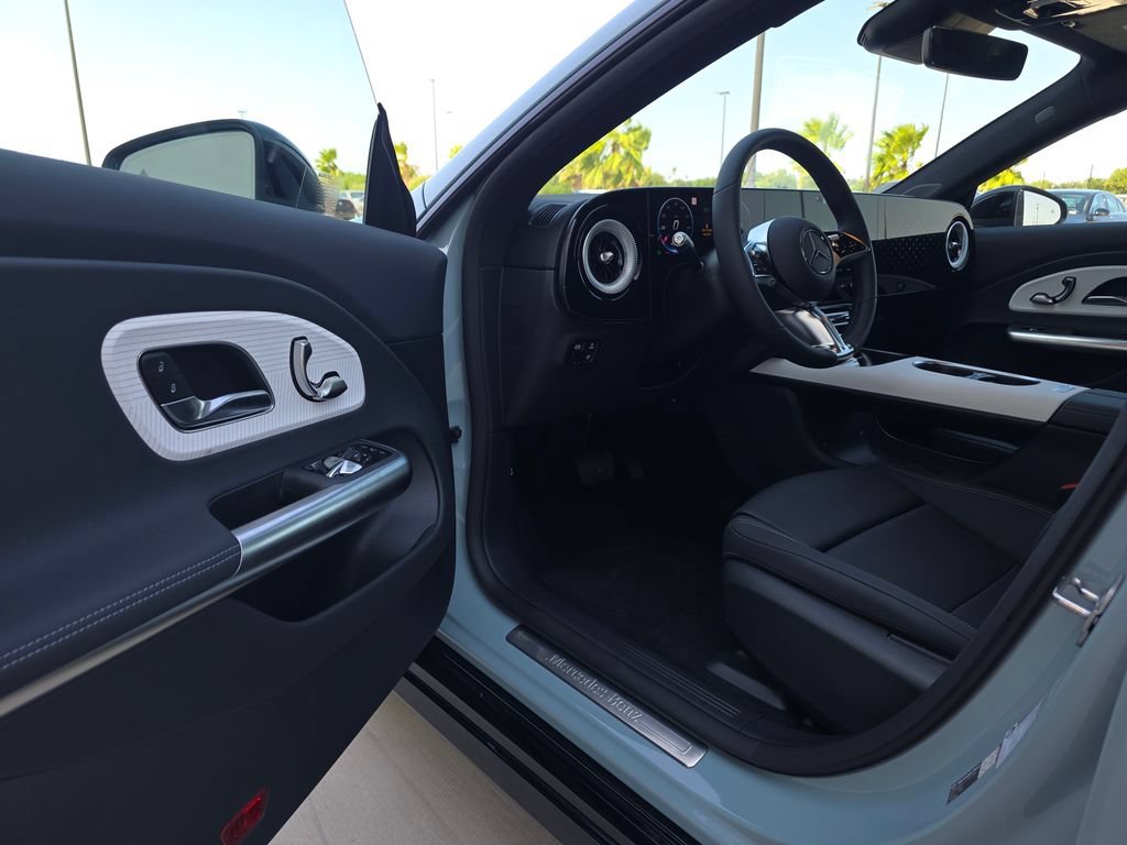 New 2027 Liquid Crystal Green Mercedes-Benz CLA 220 image 39