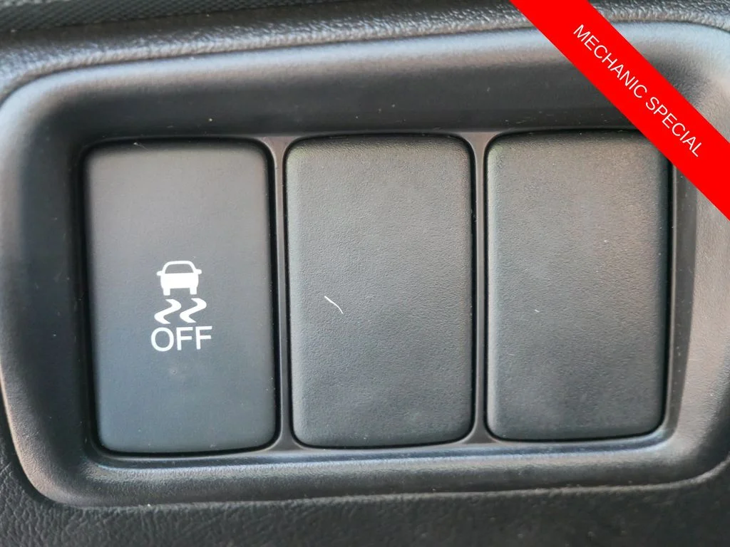 Used 2012  Acura 3.5 image 16