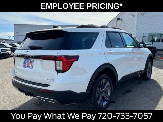 New 2026 Star White Metallic Tri-Coat Ford Active image 6