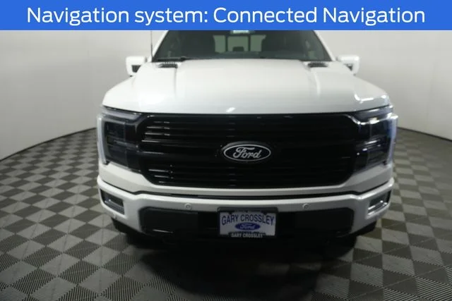 New 2026 Star White Metallic Tri-Coat Ford Platinum® image 3