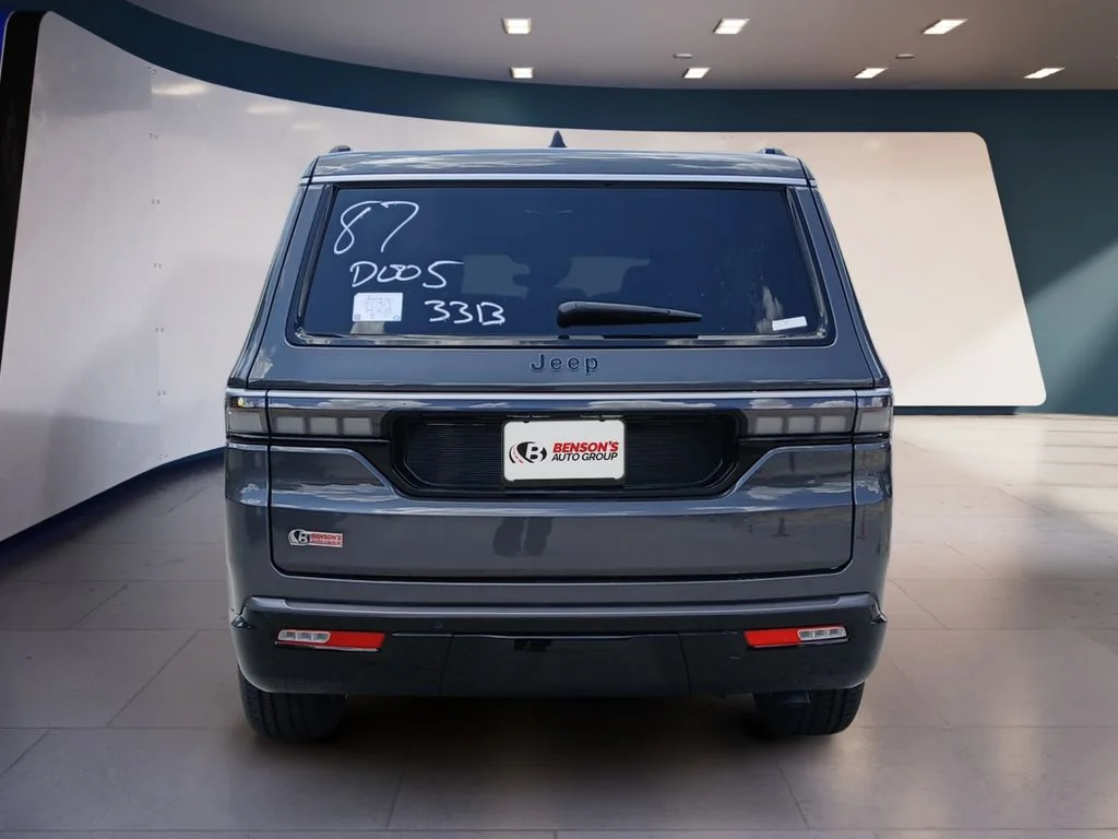 New 2026 Gray Jeep  image 4