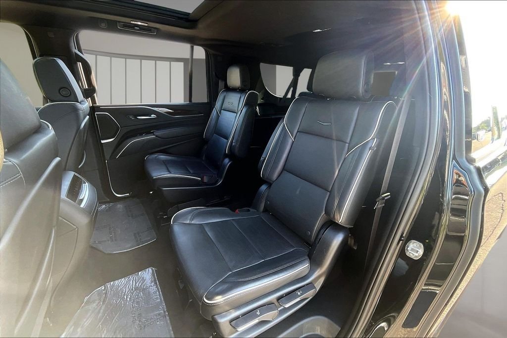 Used 2023 Black Cadillac Premium image 28