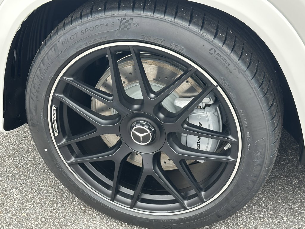 New 2026 Polar White Mercedes-Benz AMG® GLE 53 image 54