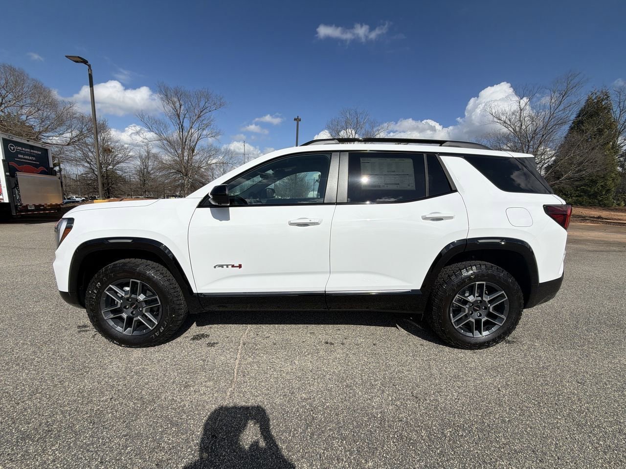 Used 2026 Summit White GMC AT4 image 5