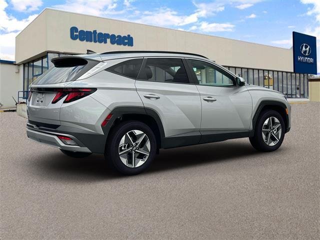 New 2026 Shimmering Silver Hyundai SEL AWD image 8