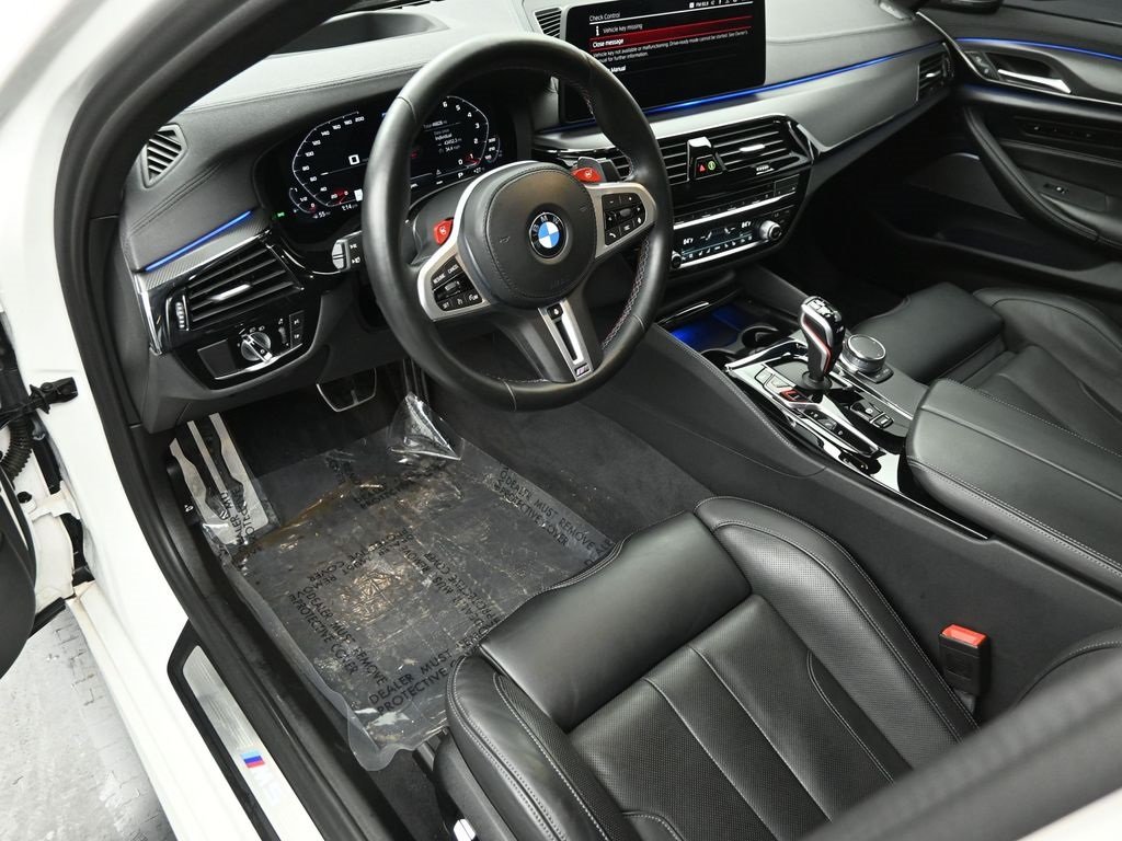 2022 BMW M5 - Image 8