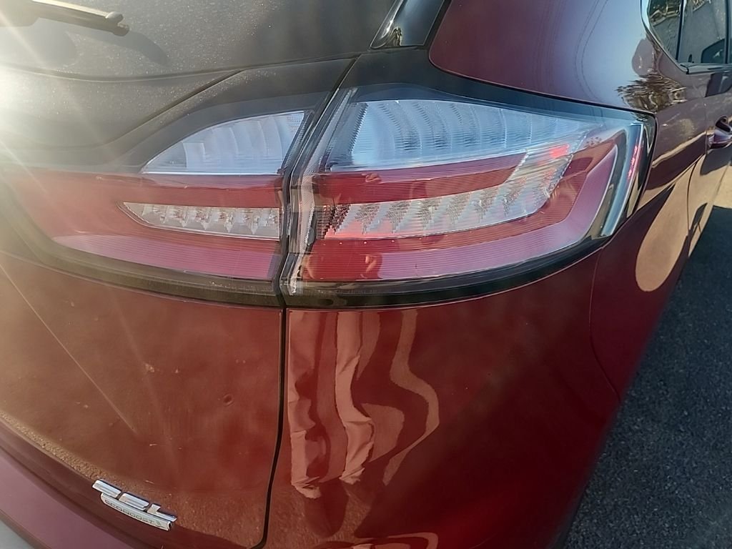 Used 2019 Red Ford SEL image 14