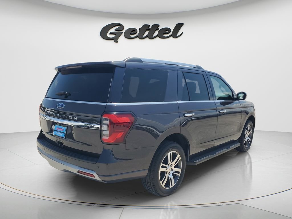 Used 2024 Gray Ford Limited image 10