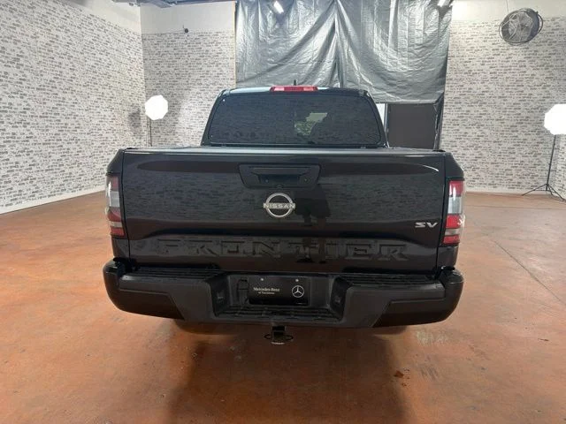 Used 2022 Black Nissan SV image 6