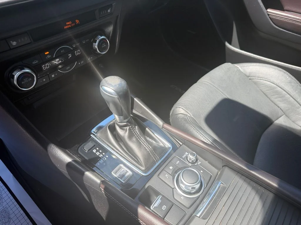 Used 2018 Gray Mazda Grand Touring image 15