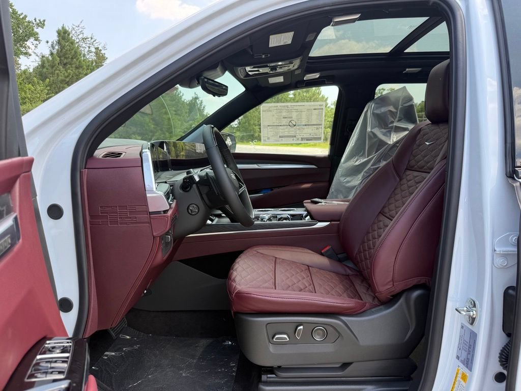 New 2026 Vibrant White Tricoat Cadillac Sport image 19