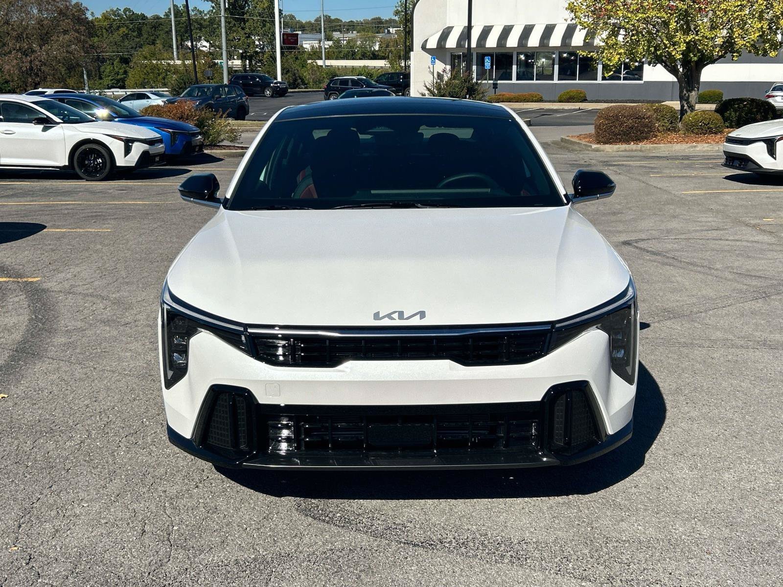 New 2027 Snow White Pearl Kia GT-Line image 8