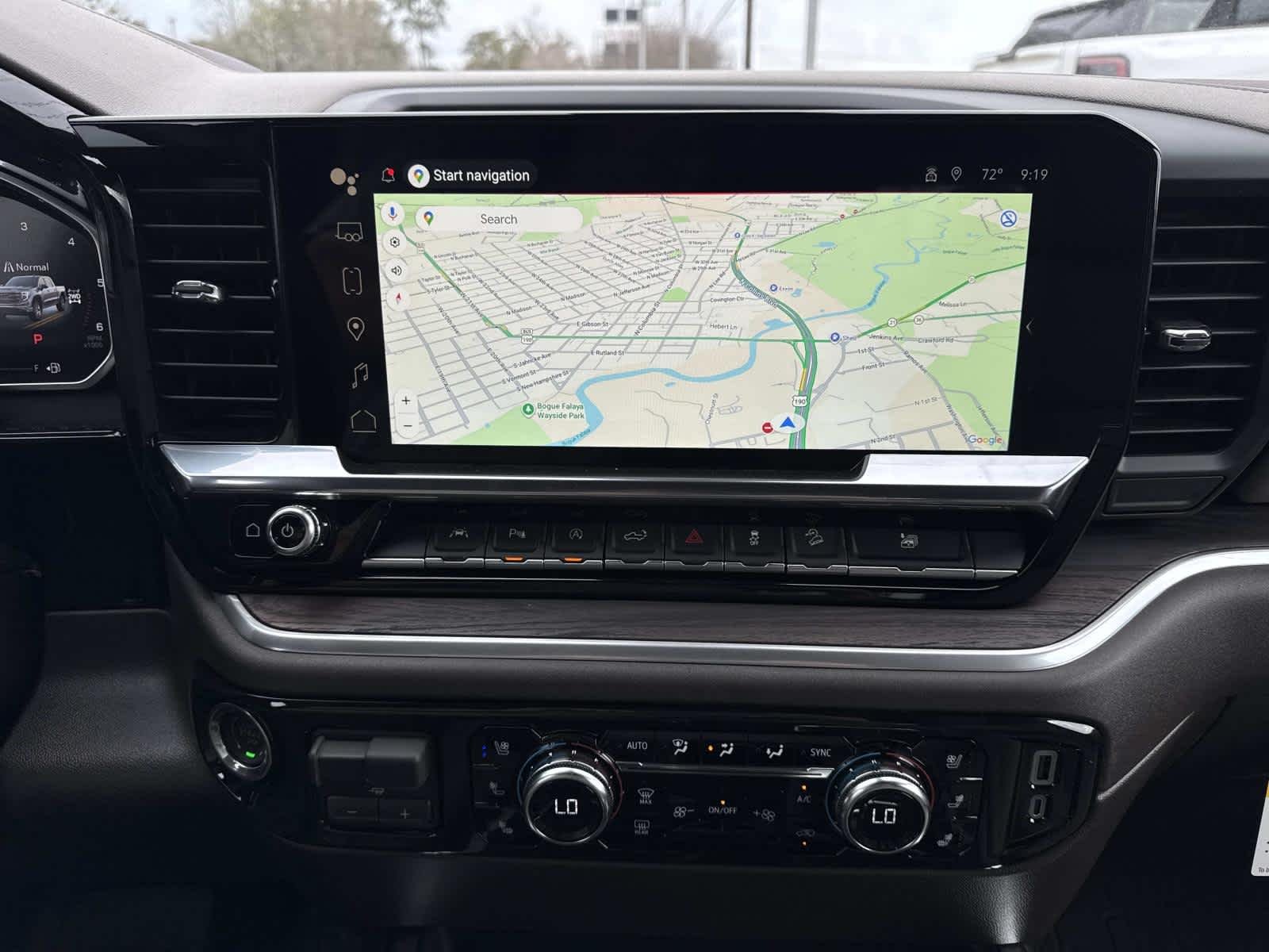 2026 GMC Sierra 1500 SLT - Photo 16