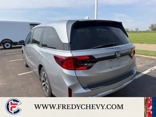 Used 2025 Gray Honda EX-L image 7