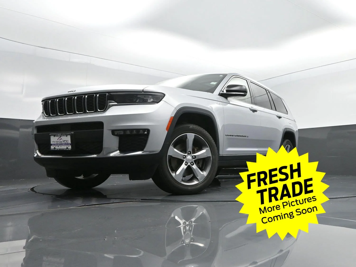 Used 2022 Silver Zynith Jeep Limited image 50
