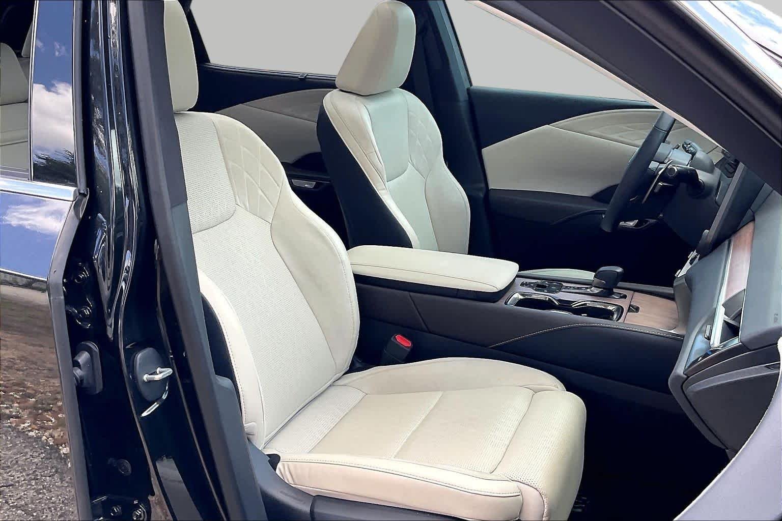 Used 2025 Caviar Lexus Luxury image 8