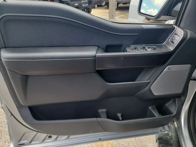 New 2026 Silver Metallic Ford Lariat image 16