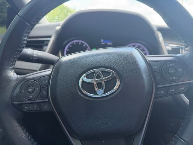 Used 2024 Midnight Black Metallic Toyota SE image 12