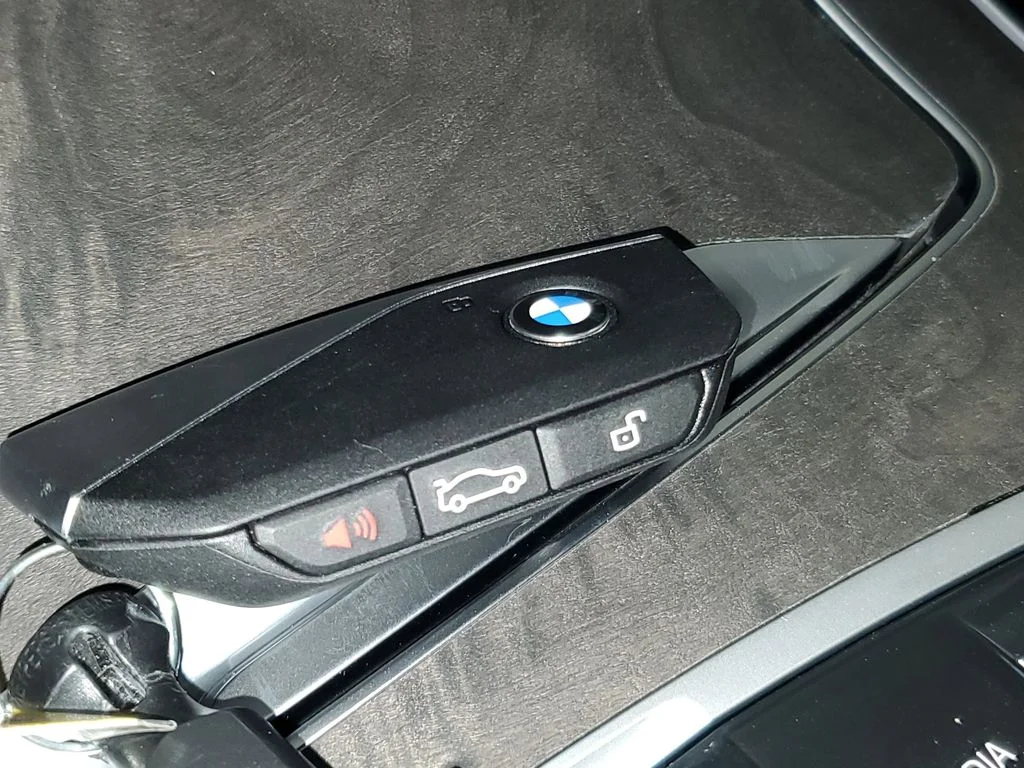 Used 2026 Gray BMW sDrive40i image 26