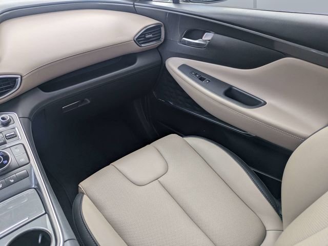 Used 2023 Black Hyundai SEL Premium image 18