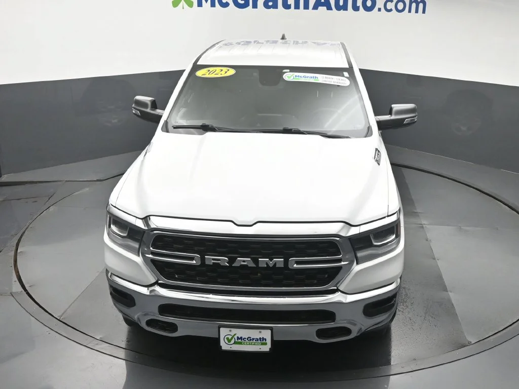 Used 2023 White Ram Big Horn/Lone Star image 26