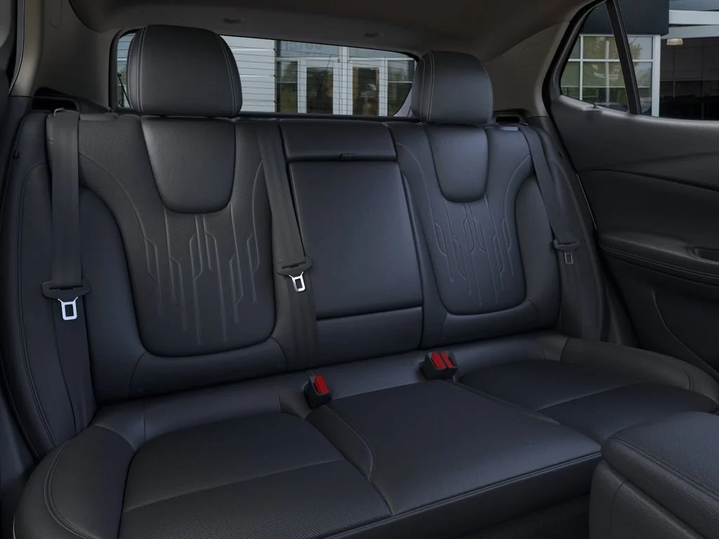 New 2026 White Frost Tricoat Buick Avenir image 17