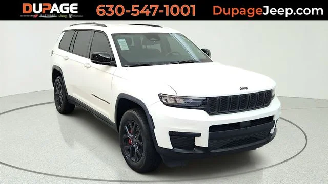 Used 2023 White Jeep Limited image 1