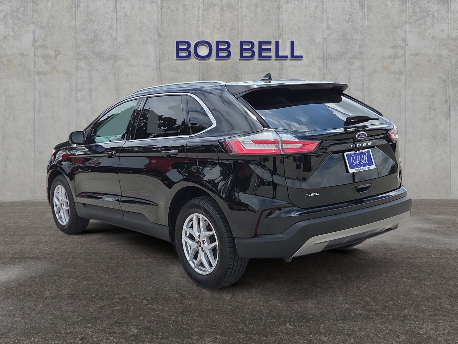 Certified Used 2023 Black Metallic Ford SEL image 3