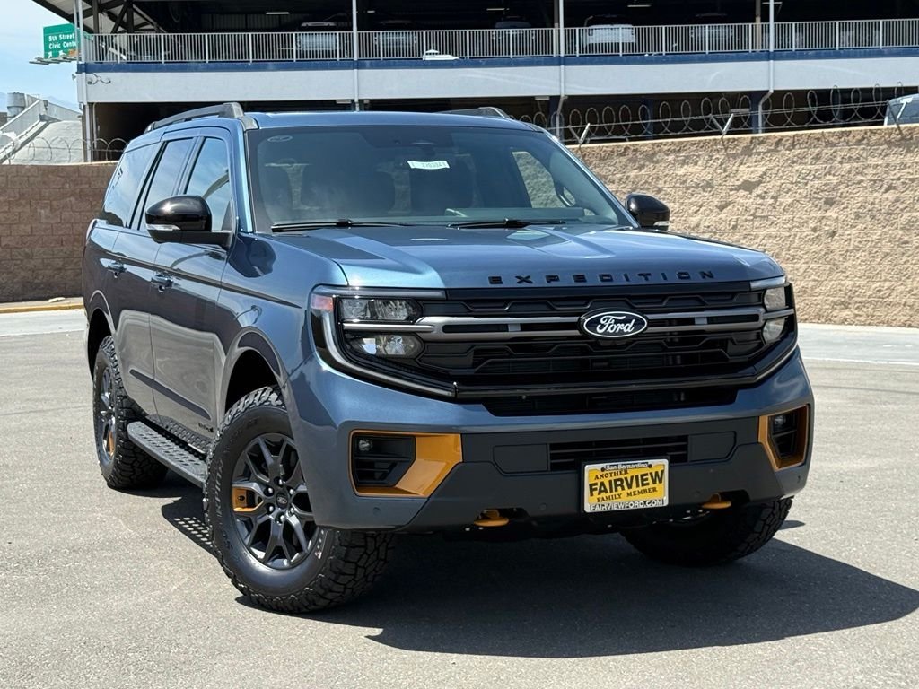 New 2027 Nocturnal Blue Metallic Ford Tremor® image 2