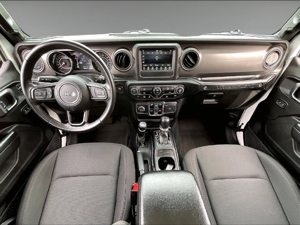Used 2022 Bright White Clearcoat Jeep Unlimited Sport S image 20