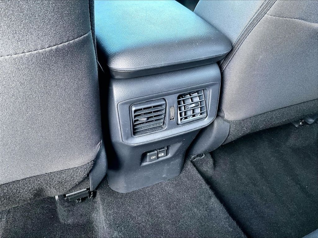 Used 2025 White Toyota XLE image 28