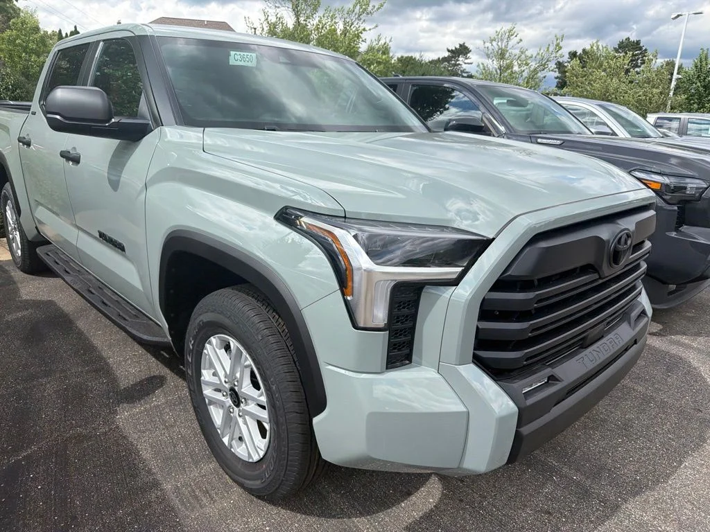 2026 Toyota Tundra SR5 - Photo 11
