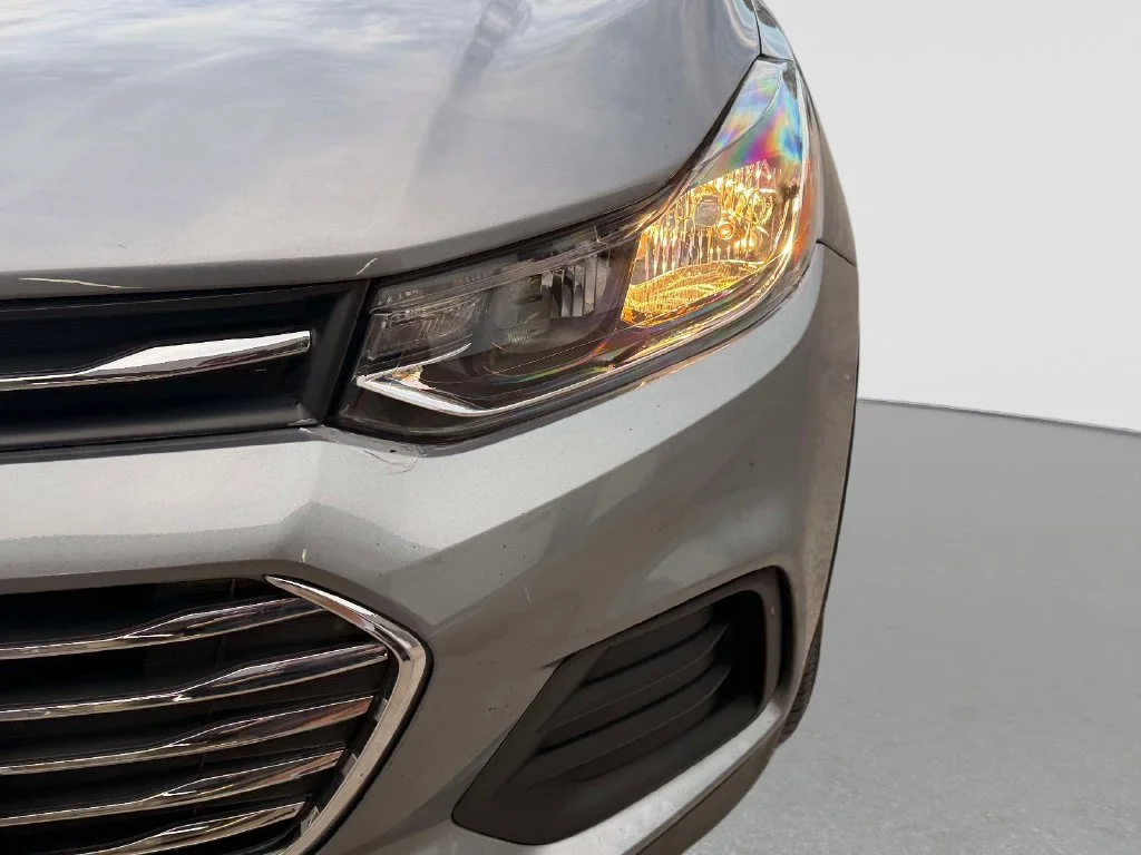 Used 2020 Gray Chevrolet LS image 11