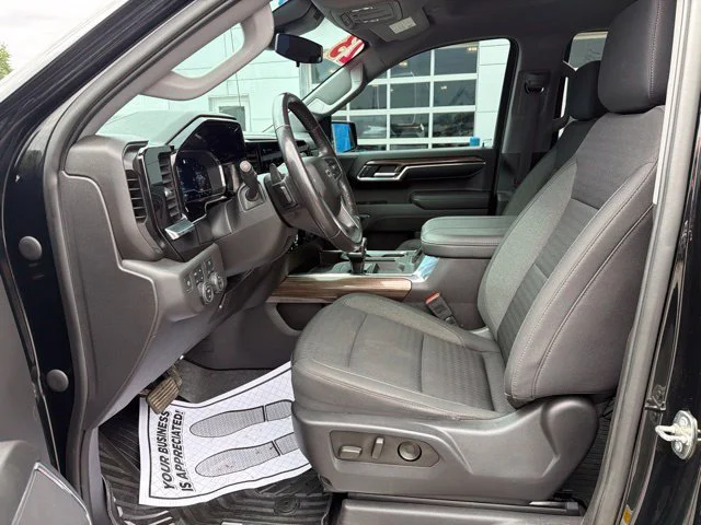 Used 2023 BLACK Chevrolet LT Trail Boss image 26