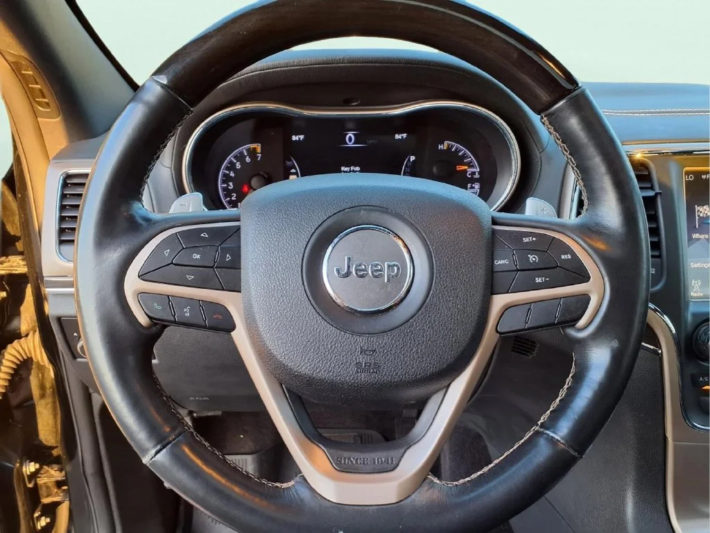 Used 2017 Black Jeep Overland image 19