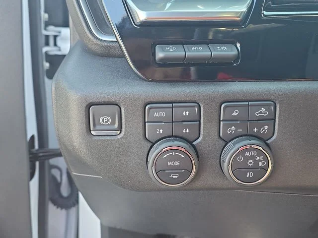 Used 2025 Beige Chevrolet High Country image 27