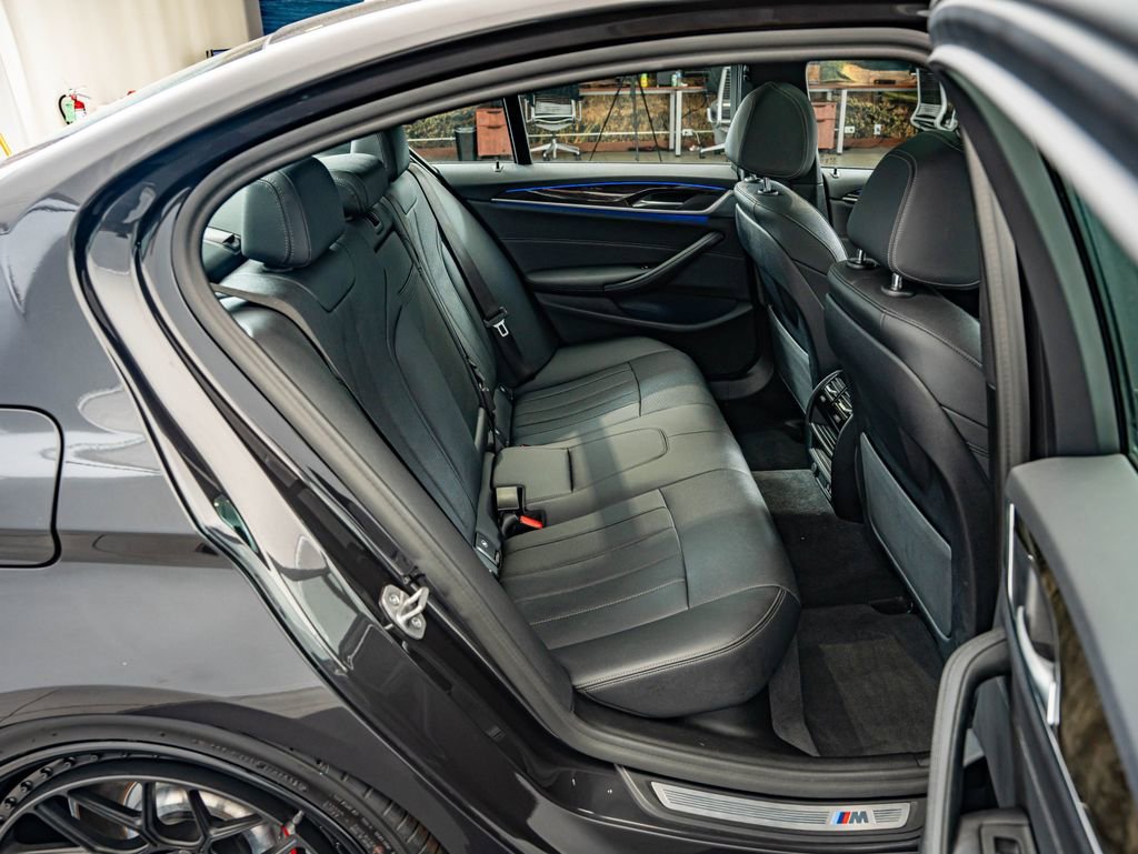 Used 2023 Dark Graphite Metallic BMW 540i image 41