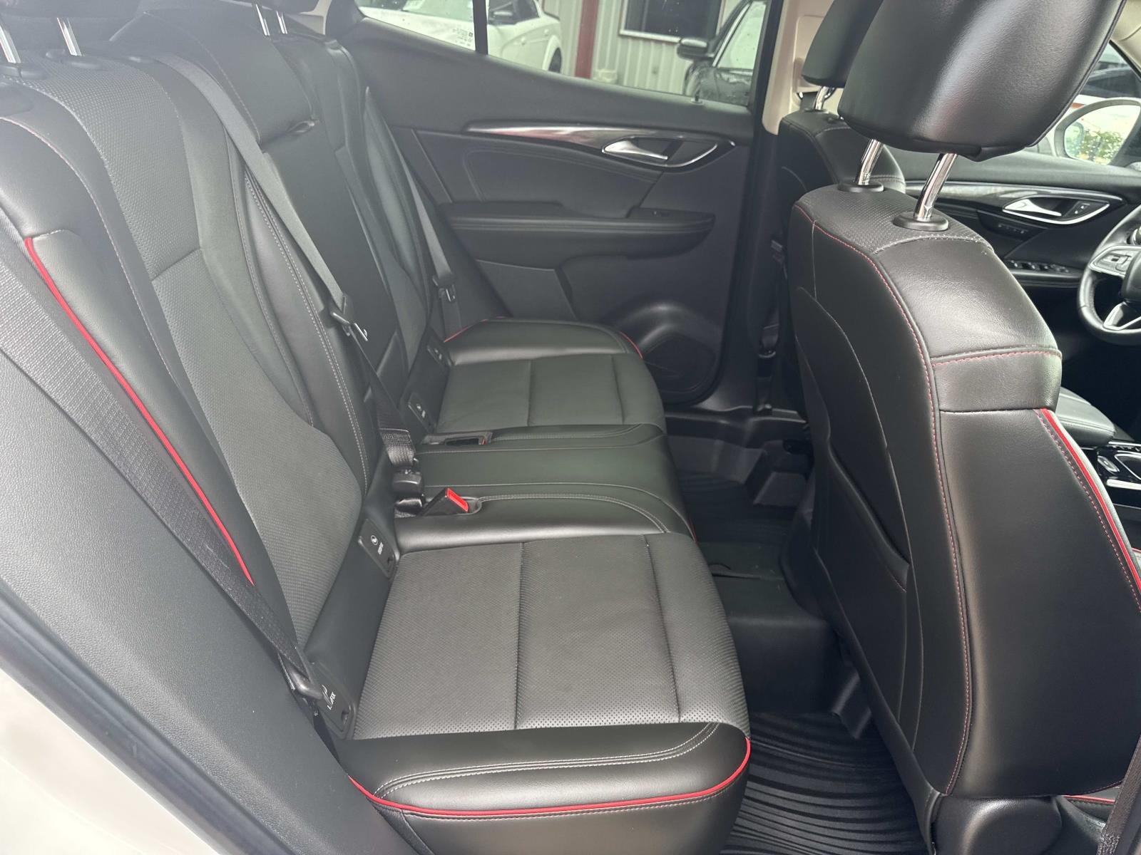 2022 Buick Envision Essence - Photo 9