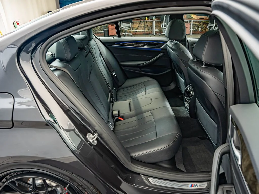 Used 2023 Dark Graphite Metallic BMW 540i image 41