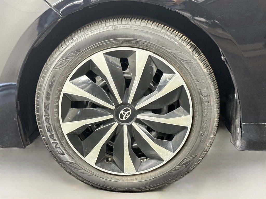 Used 2023 Midnight Black Metallic Toyota LE image 33
