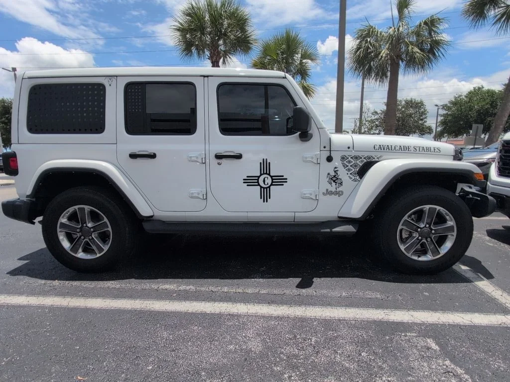2022 Jeep Wrangler Sahara's photo