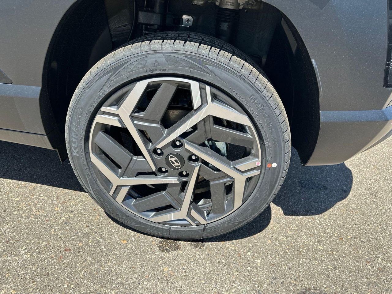New 2026 Black Hyundai SEL Premium AWD image 72