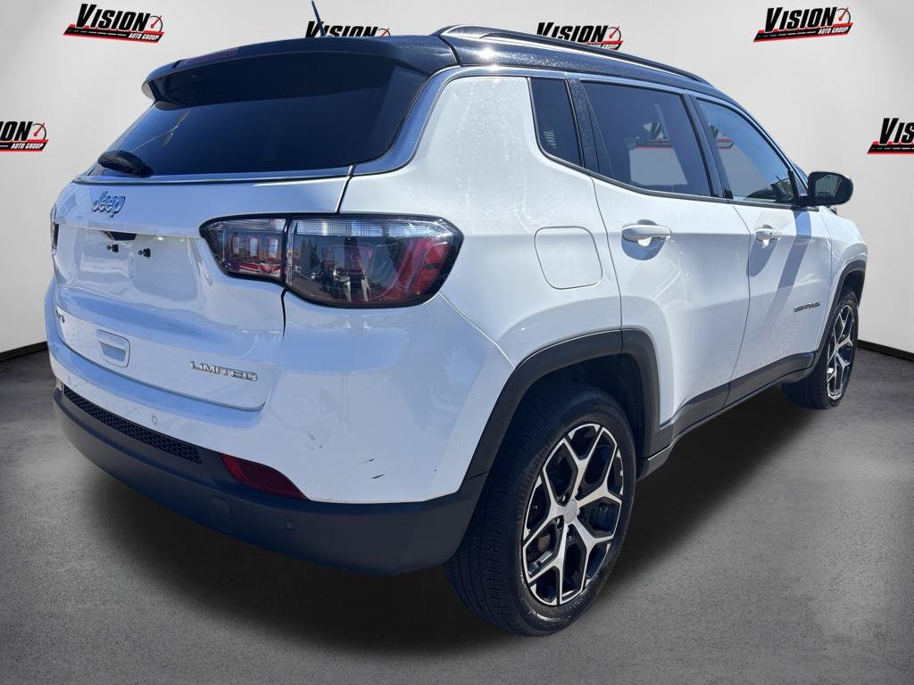 Used 2024 White Jeep Limited image 5