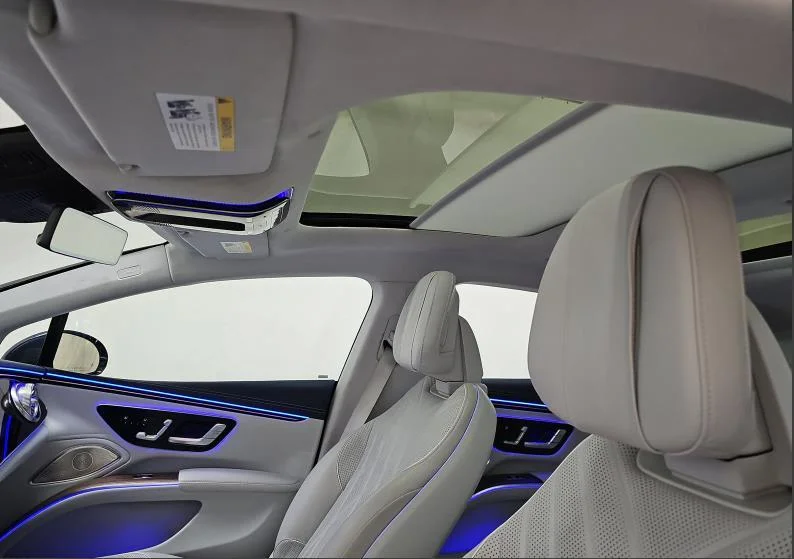 Used 2023 Twilight Blue Metallic Mercedes-Benz EQS 580 image 8