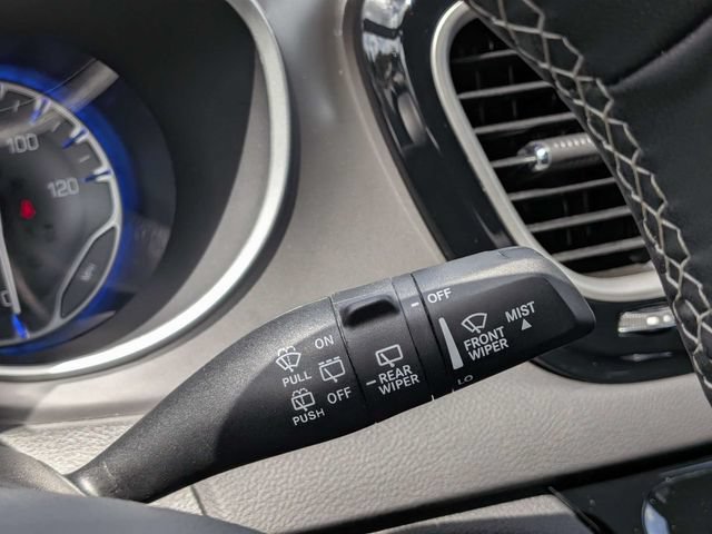 Used 2026 Silver Chrysler Select image 29
