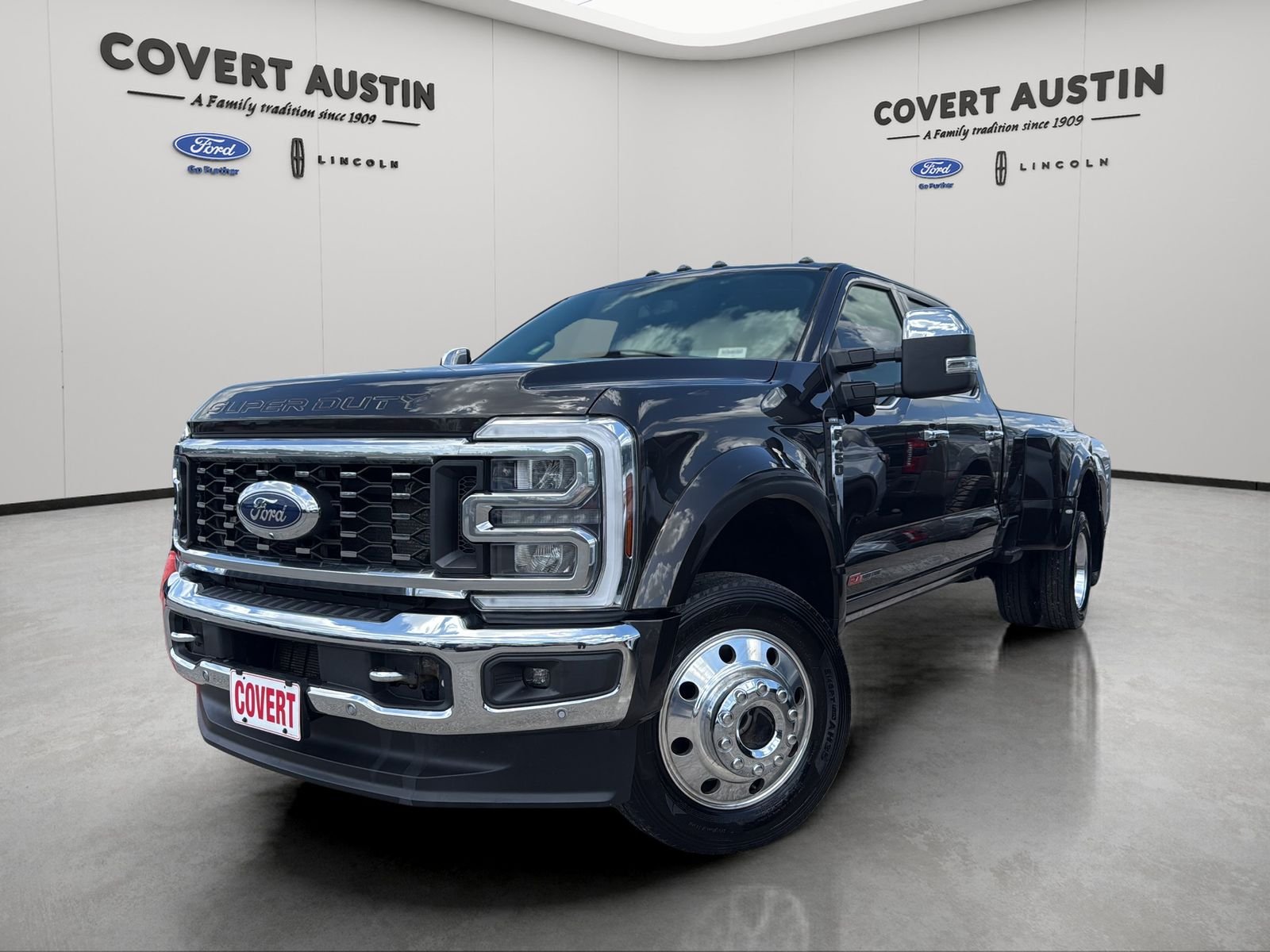 Used 2024 Brown Ford Lariat image 1
