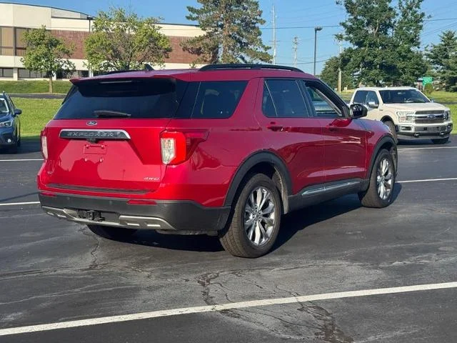 Used 2021 Rapid Red Metallic Tinted Clearcoat Ford  image 3