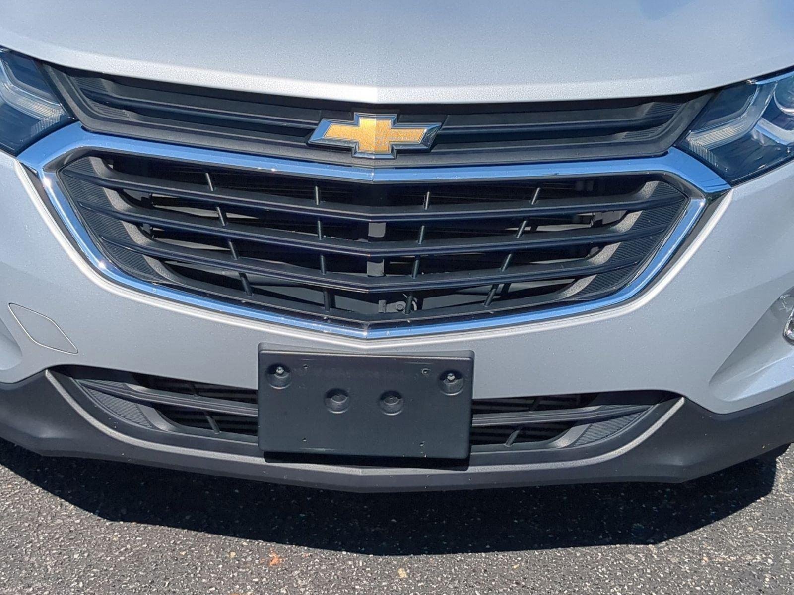 Used 2020 Silver Ice Metallic Chevrolet LT image 14